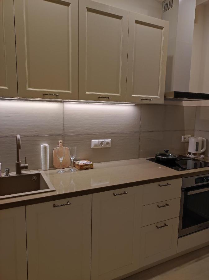 Lux apartment, near metro Vasylkivska Kiev Extérieur photo